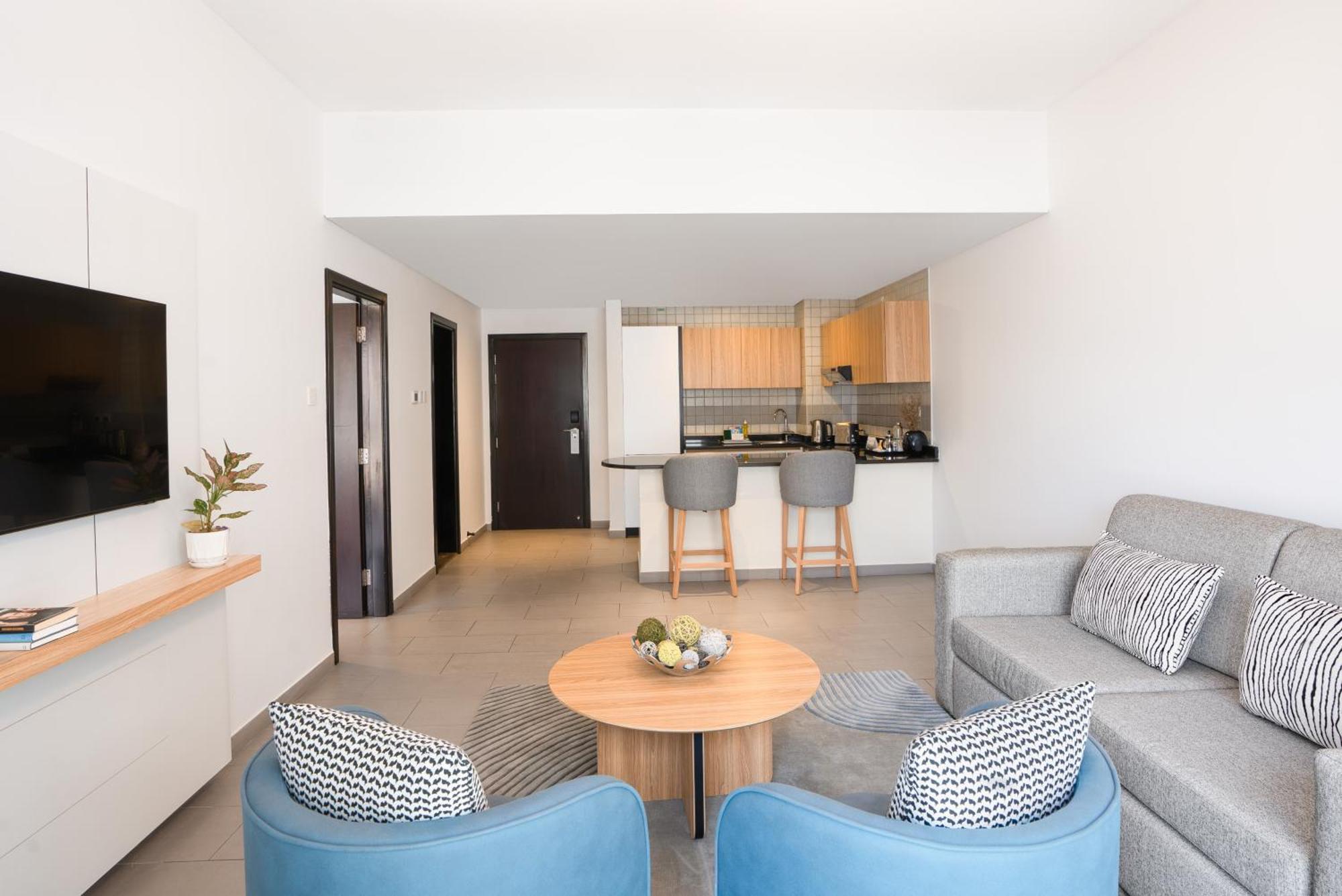 Citadines Metro Central Dubai Bagian luar foto