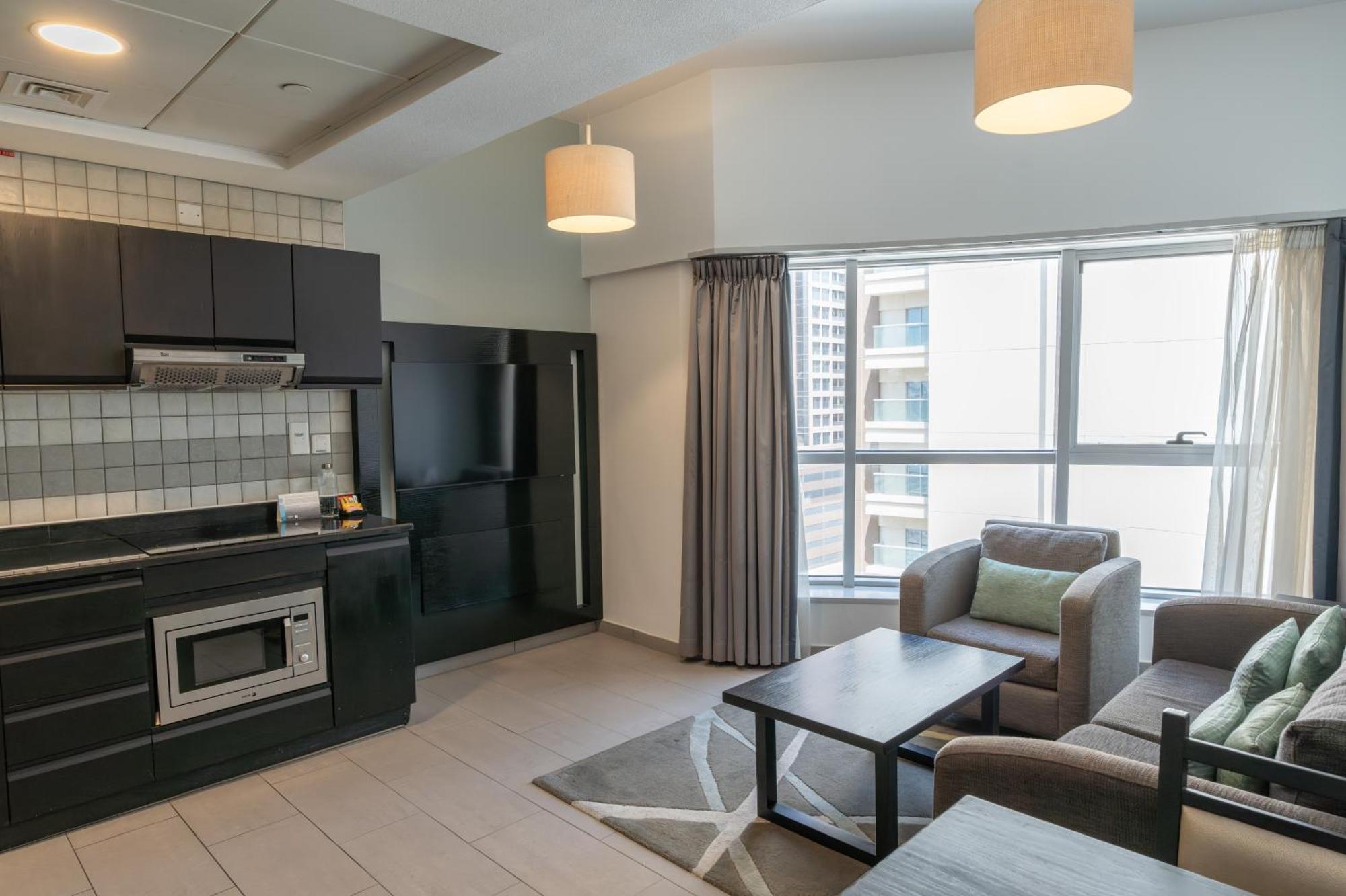 Citadines Metro Central Dubai Bagian luar foto